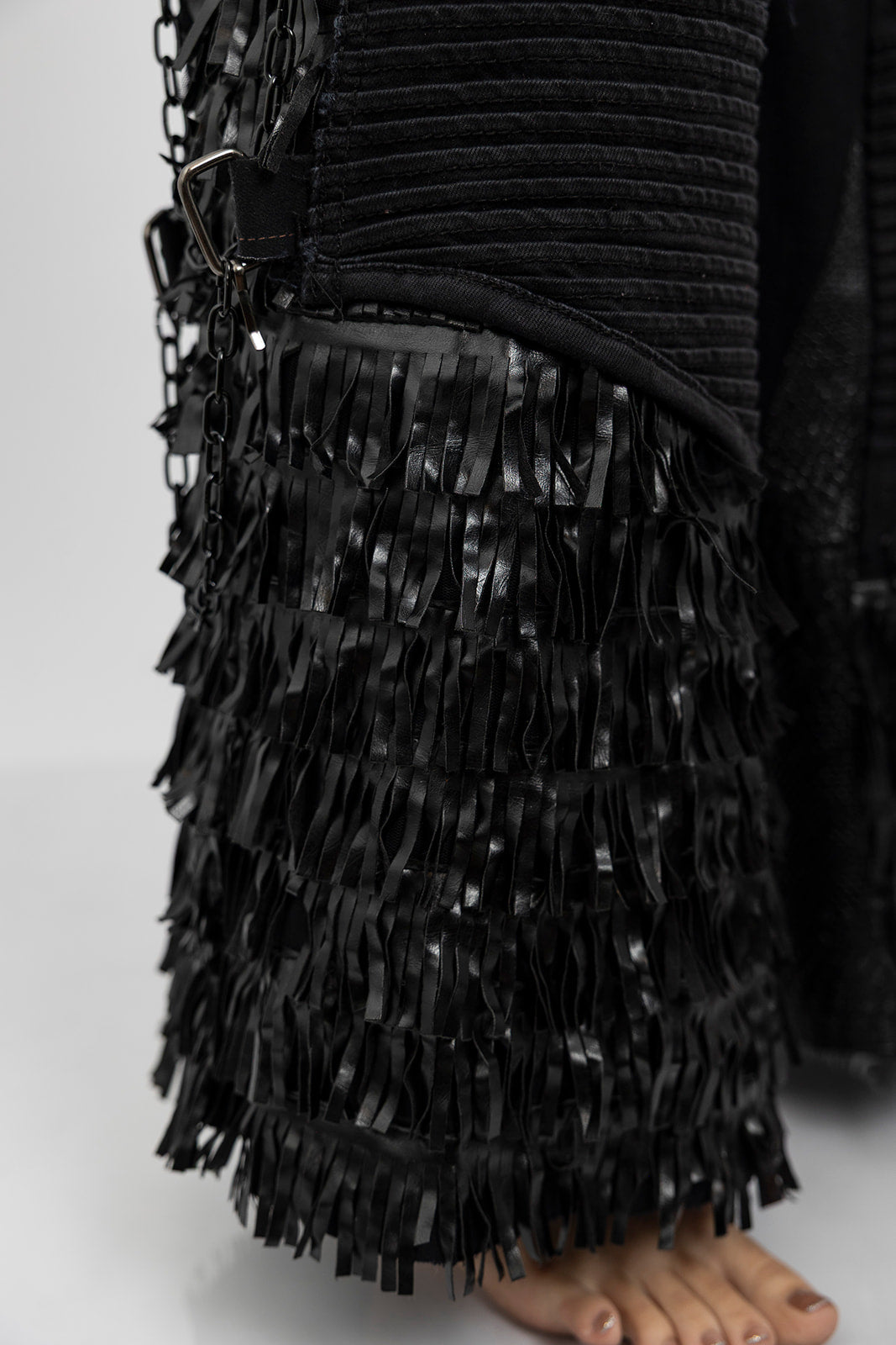Fringe Hem Chain Jeans
