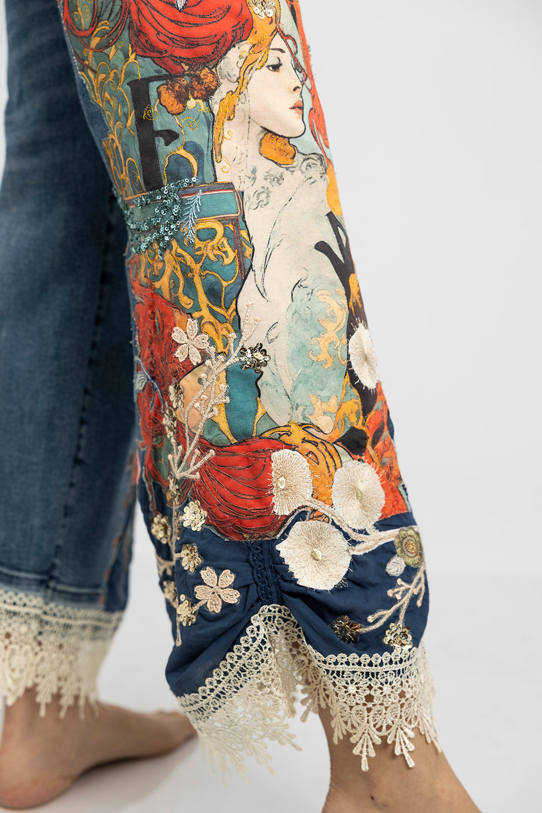Redhead Goddess Ruched-Hem Jeans