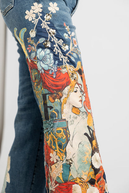 Redhead Goddess Ruched-Hem Jeans