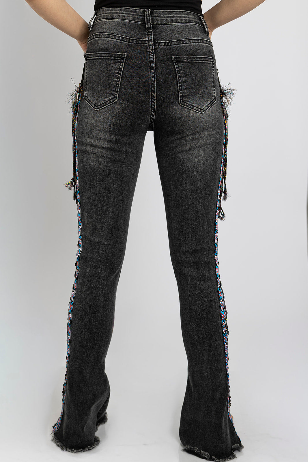 Native Trim Lace-up Jeans